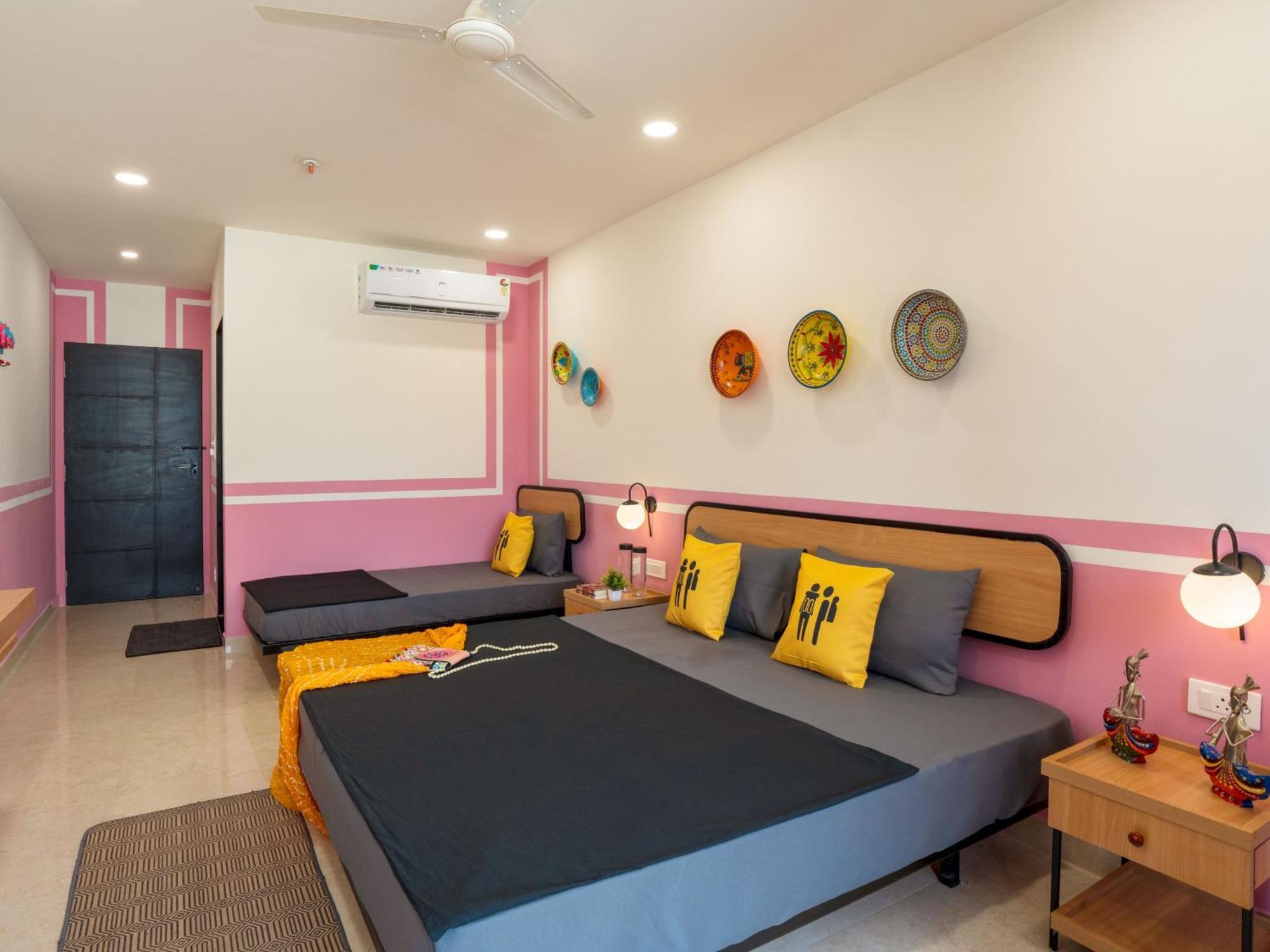 The Hosteller Jaipur, Mi Road Exterior foto